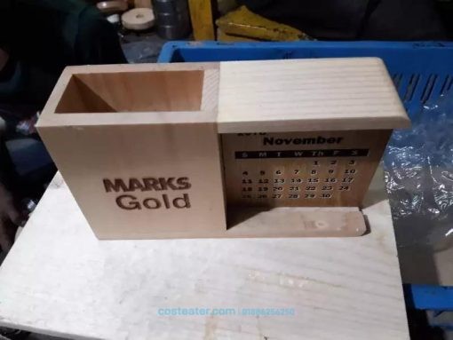 Marks Gold Calendar