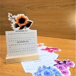 Wooden Desk Calendar with Paper