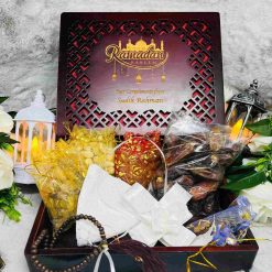 Exclusive Ramadan Gift Box – Wooden Set with Premium Ramadan Items
